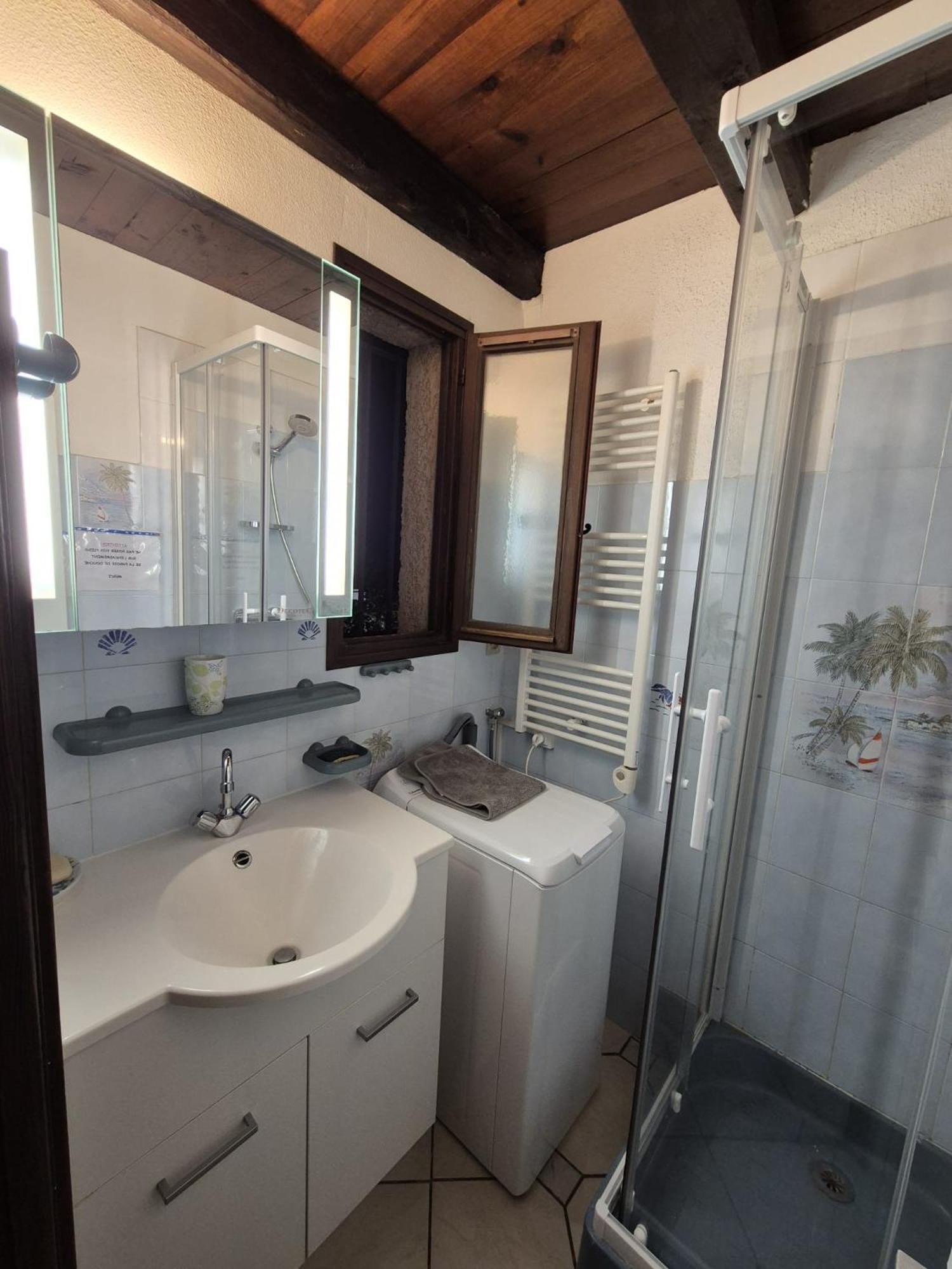 Studio Mezzanine Vue Port Et Mer La Londe-les-Maures ภายนอก รูปภาพ